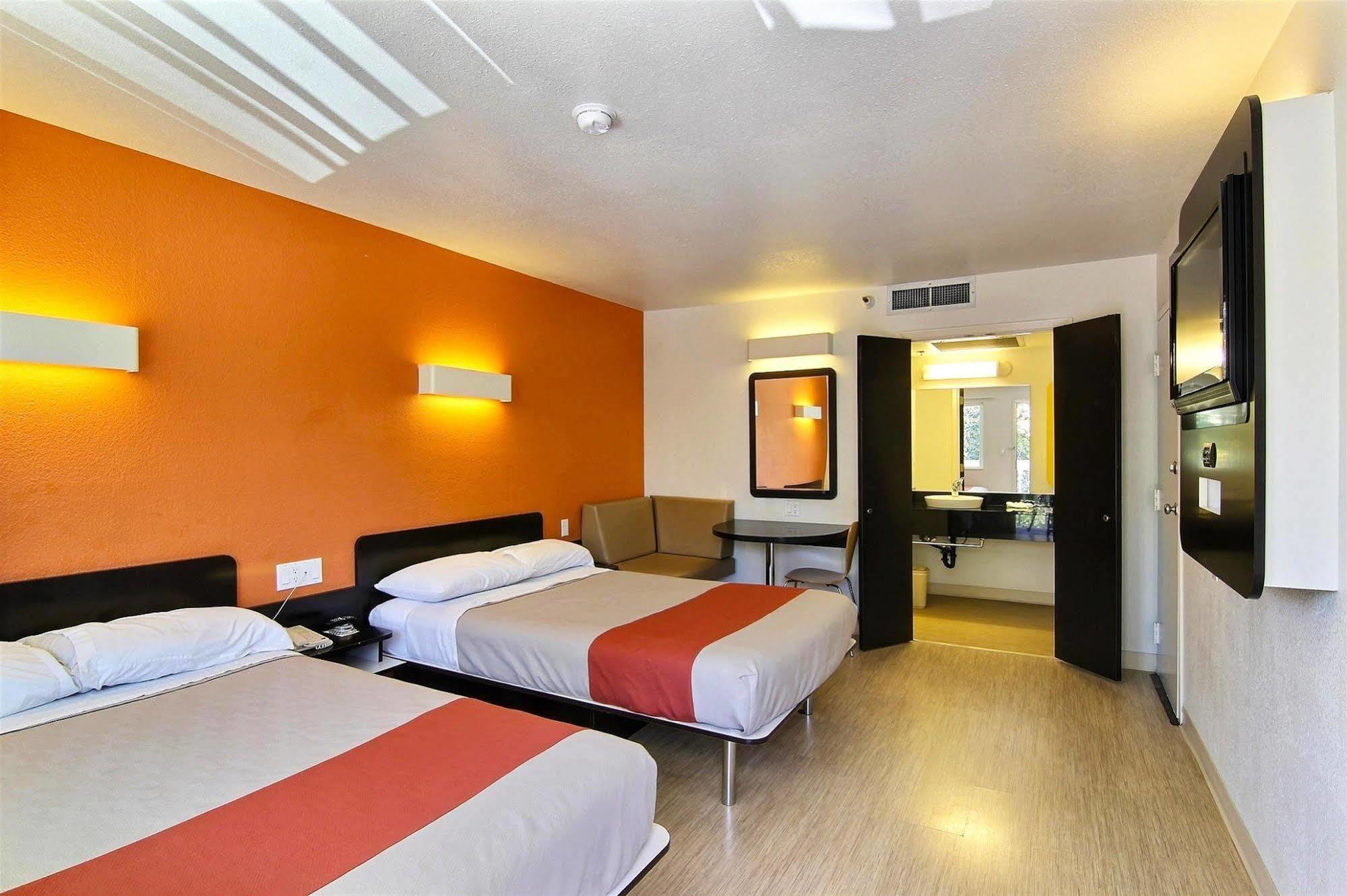 Motel 6-Carpinteria, Ca - Santa Barbara - South المظهر الخارجي الصورة