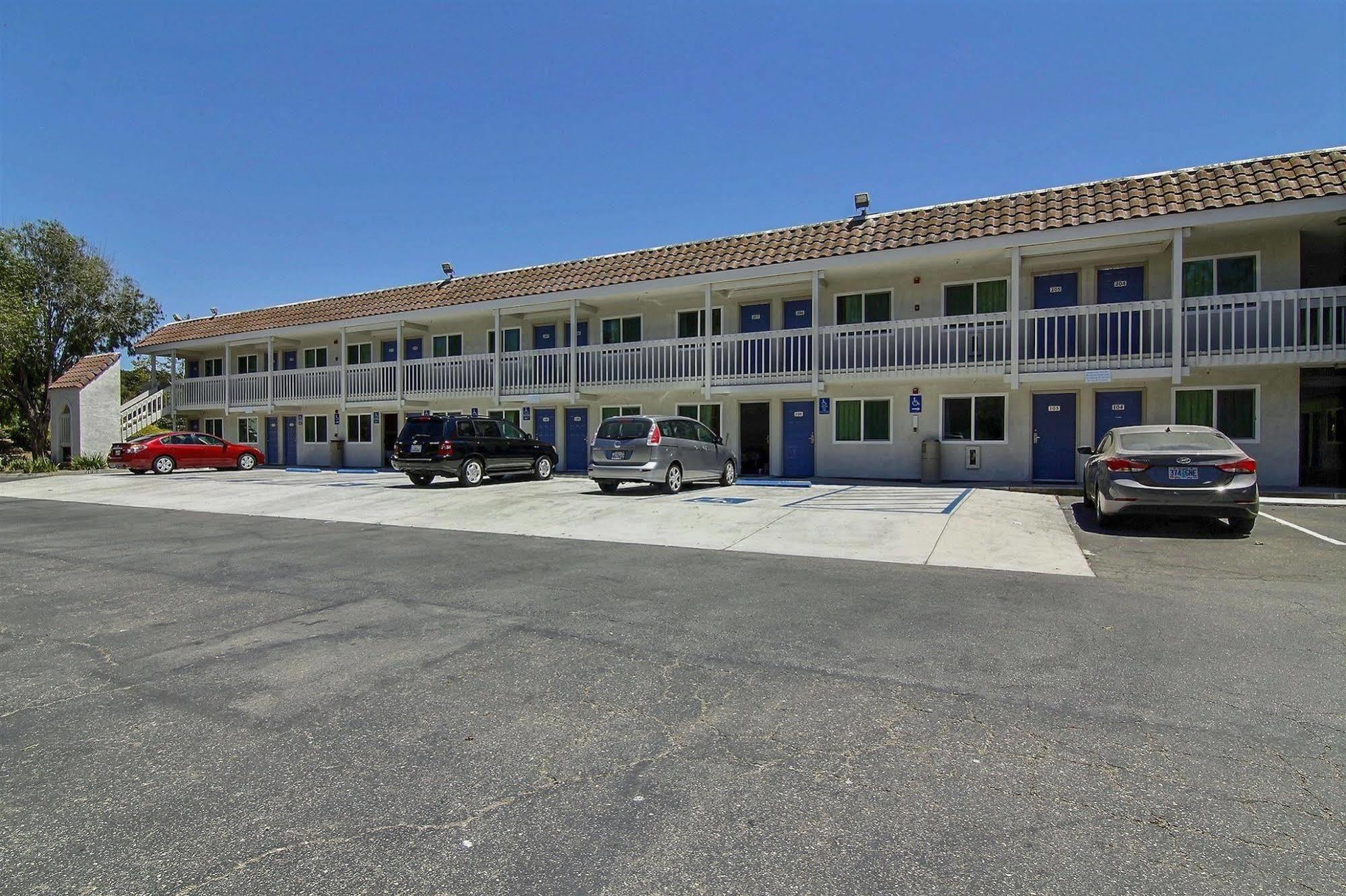 Motel 6-Carpinteria, Ca - Santa Barbara - South المظهر الخارجي الصورة